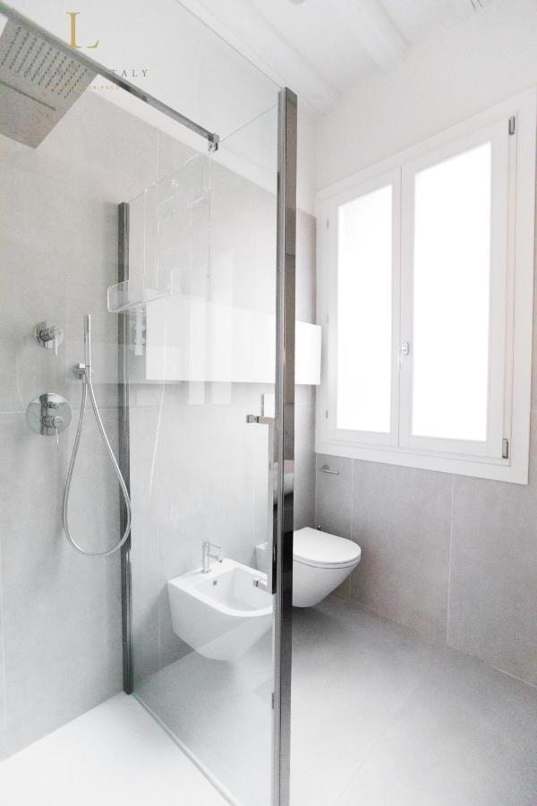 Loversinitaly Romantic Apartments - Altana And Jacuzzi 베니스 외부 사진