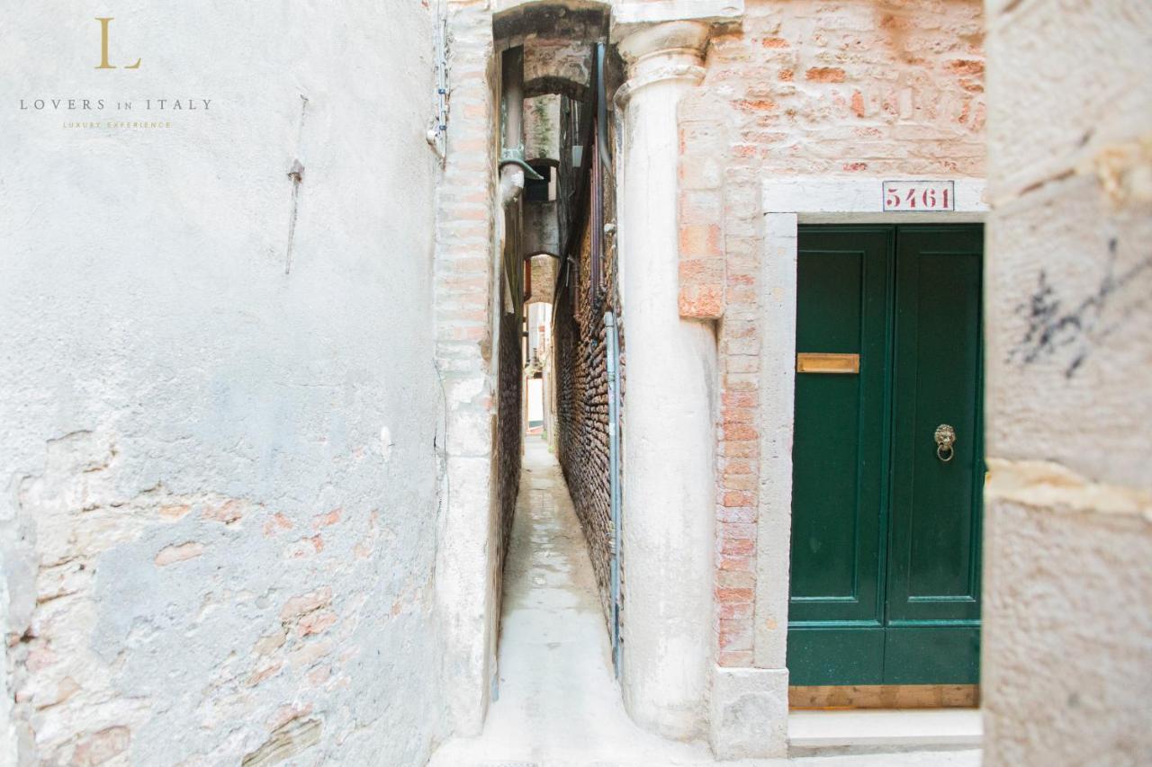 Loversinitaly Romantic Apartments - Altana And Jacuzzi 베니스 외부 사진